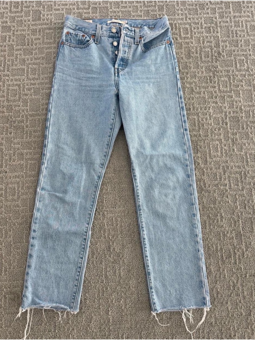 Levi’s wedgie straight Light Wash Women’s Jeans